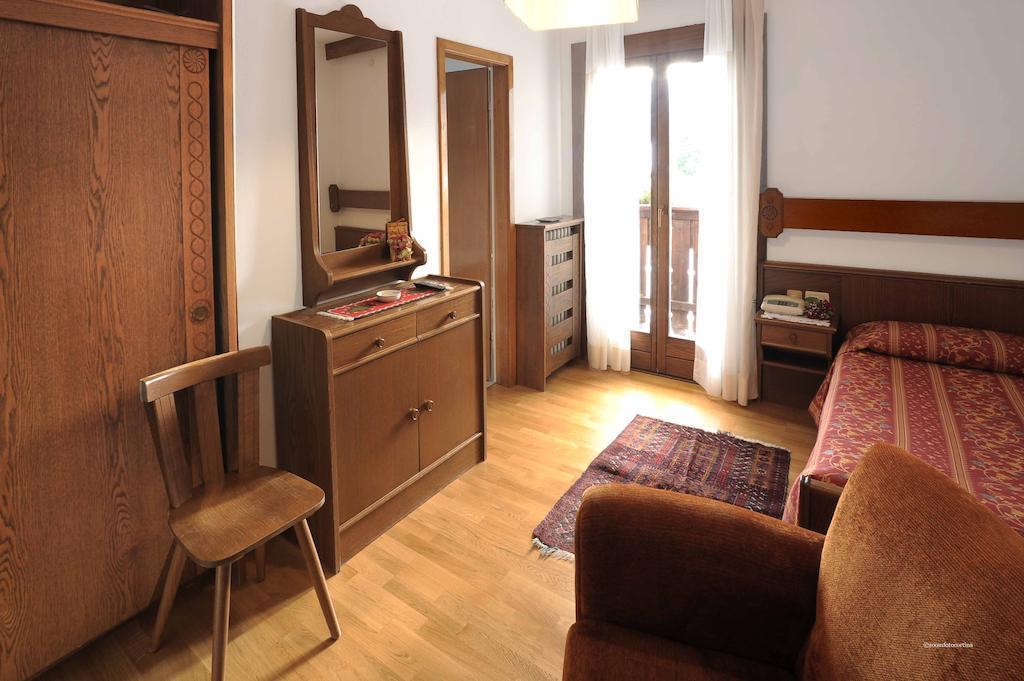 Hotel Principe Кортина-д'Ампеццо Номер фото
